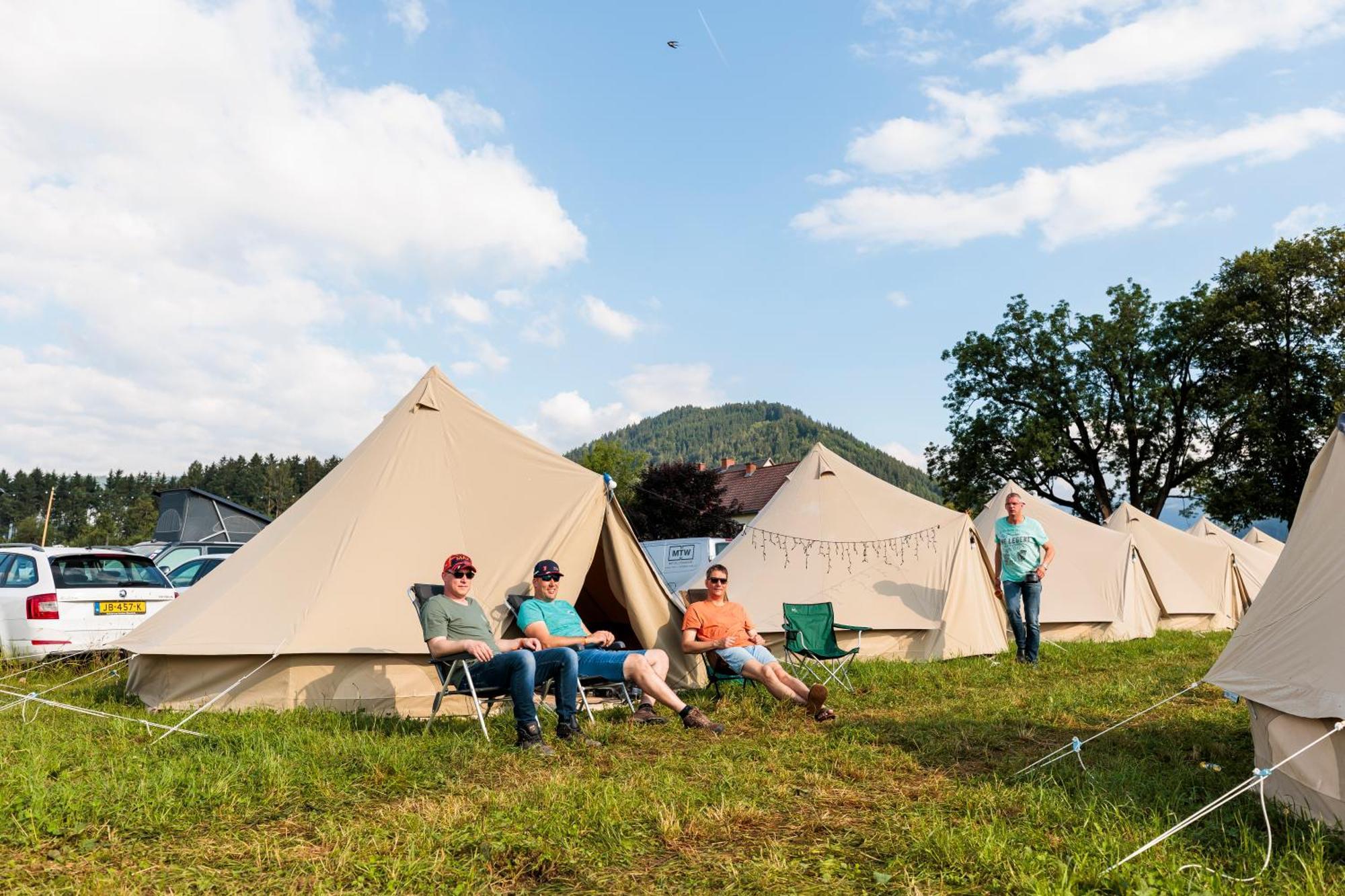 Hotel Racingtours Racecamp - Spielberg Spielberg Bei Knittelfeld Pokój zdjęcie